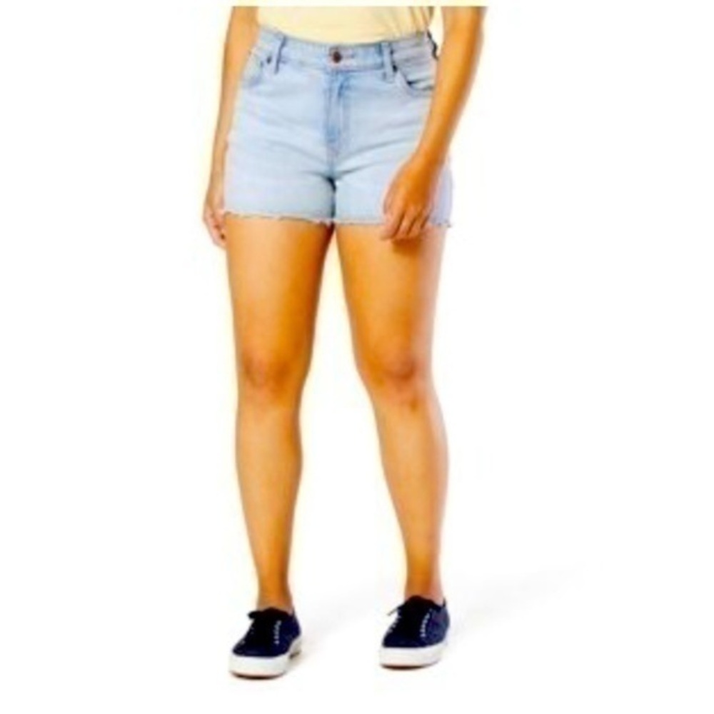 Levi Strauss shorts